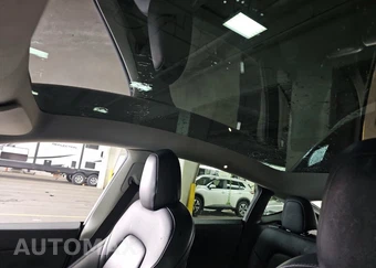 2021 Tesla Model Y Long Range - miniatura 6