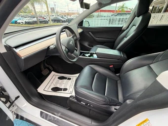 2021 Tesla Model Y Long Range - miniatura 32