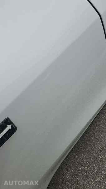 2021 Tesla Model Y Long Range - miniatura 20