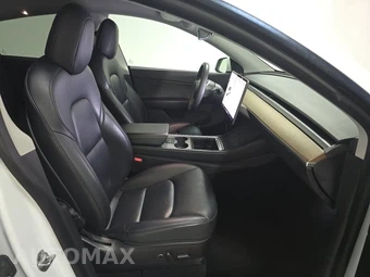 2021 Tesla Model Y Long Range - miniatura 8