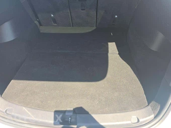 2021 Tesla Model Y Long Range - miniatura 15