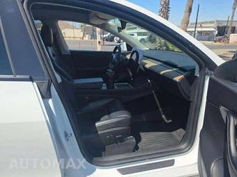 2021 Tesla Model Y Long Range - miniatura 19
