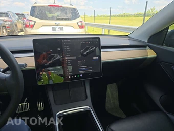 2021 Tesla Model Y Long Range - miniatura 11