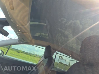 2021 Tesla Model Y Long Range - miniatura 19