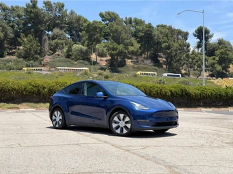2021 Tesla Model Y Long Range - miniatura 4