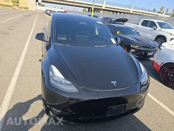 2021 Tesla Model Y Long Range – miniatura 2