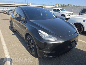 2021 Tesla Model Y Long Range – miniatura 3