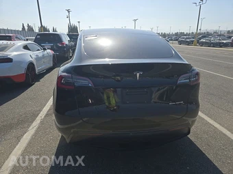 2021 Tesla Model Y Long Range – miniatura 5