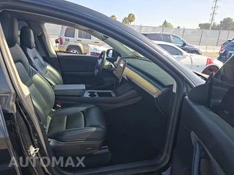 2021 Tesla Model Y Long Range – miniatura 8