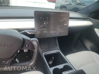 2021 Tesla Model Y Long Range - miniatura 11