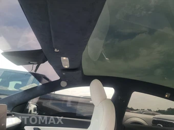 2021 Tesla Model Y Long Range - miniatura 17
