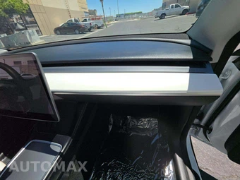 2021 Tesla Model Y Long Range - miniatura 16