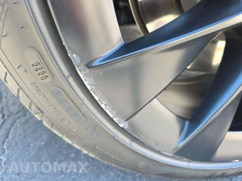 2021 Tesla Model Y Long Range - miniatura 18