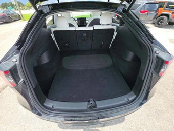 2021 Tesla Model Y Long Range – miniatura 14