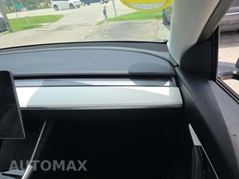 2021 Tesla Model Y Long Range – miniatura 19
