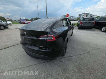 2021 Tesla Model Y Long Range – miniatura 3