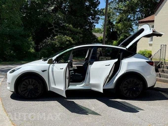 2021 Tesla Model Y Long Range - miniatura 4
