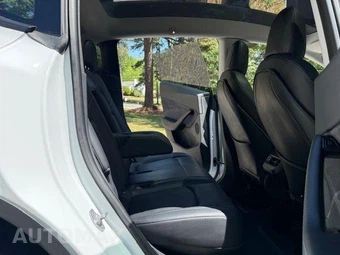 2021 Tesla Model Y Long Range - miniatura 41