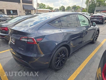 2021 Tesla Model Y Long Range - miniatura 3