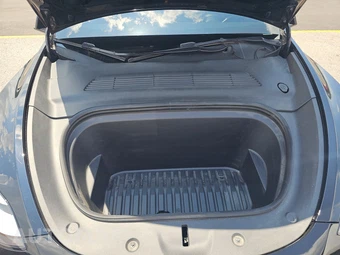 2021 Tesla Model Y Long Range – miniatura 15