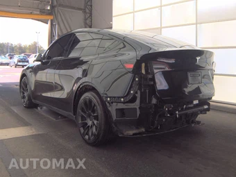 2021 Tesla Model Y Long Range – miniatura 6