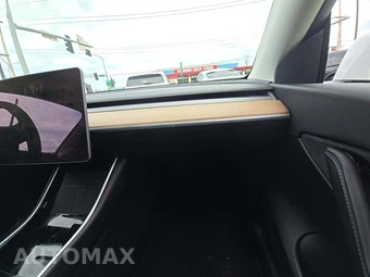 2021 Tesla Model Y Long Range - miniatura 17