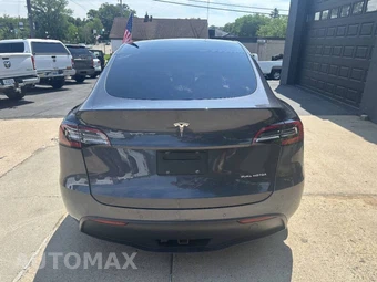 2021 Tesla Model Y Long Range - miniatura 4