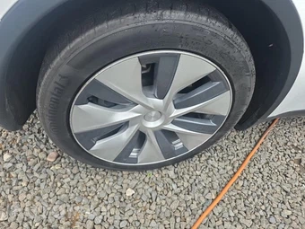 2021 Tesla Model Y Long Range - miniatura 10