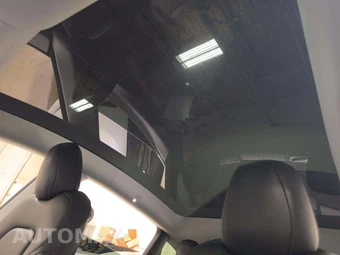 2021 Tesla Model Y Long Range - miniatura 11