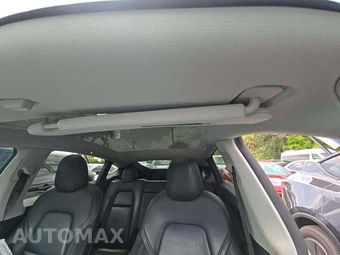 2021 Tesla Model Y Long Range - miniatura 11