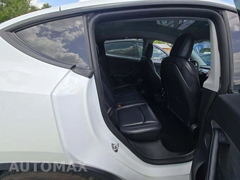 2021 Tesla Model Y Long Range - miniatura 17