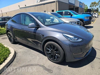 2021 Tesla Model Y Long Range - miniatura 4