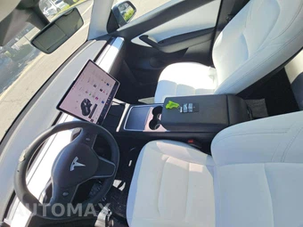 2021 Tesla Model Y Long Range - miniatura 8