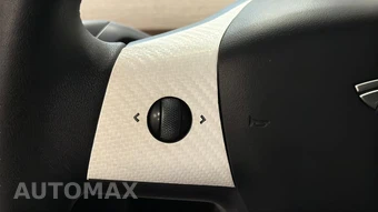 2021 Tesla Model Y Long Range - miniatura 26