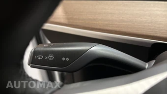 2021 Tesla Model Y Long Range - miniatura 30