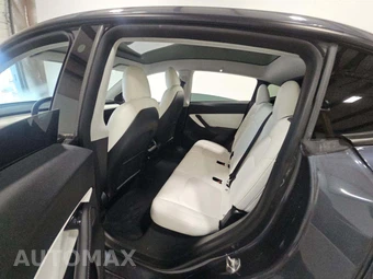 2021 Tesla Model Y Long Range - miniatura 13
