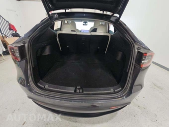 2021 Tesla Model Y Long Range - miniatura 14