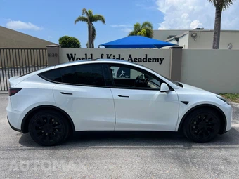 2021 Tesla Model Y Long Range - miniatura 16