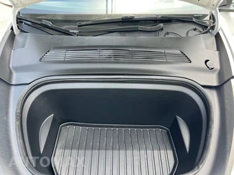 2021 Tesla Model Y Long Range - miniatura 18