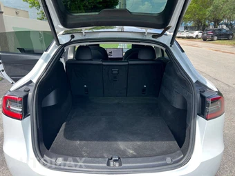 2021 Tesla Model Y Long Range - miniatura 25