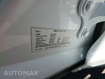 2021 Tesla Model Y Long Range - miniatura 14