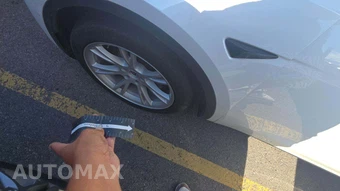 2021 Tesla Model Y Long Range - miniatura 20