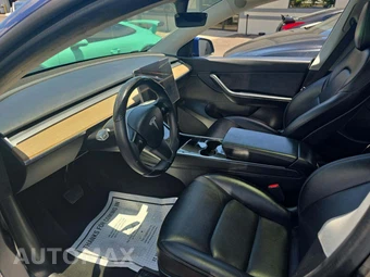2021 Tesla Model Y Long Range - miniatura 6