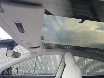 2021 Tesla Model Y Long Range - miniatura 14