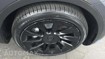 2021 Tesla Model Y Long Range - miniatura 26