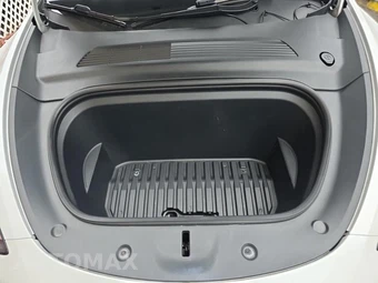 2021 Tesla Model Y Long Range - miniatura 18