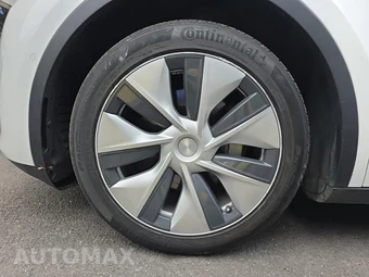 2021 Tesla Model Y Long Range - miniatura 8