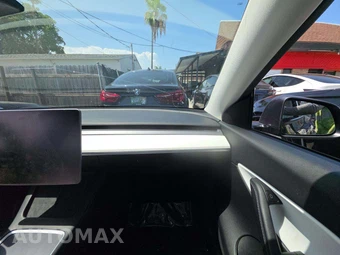 2021 Tesla Model Y Long Range - miniatura 19