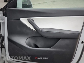 2021 Tesla Model Y Long Range - miniatura 15