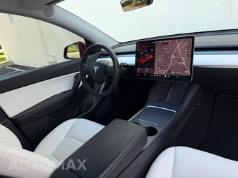 2021 Tesla Model Y Long Range - miniatura 14